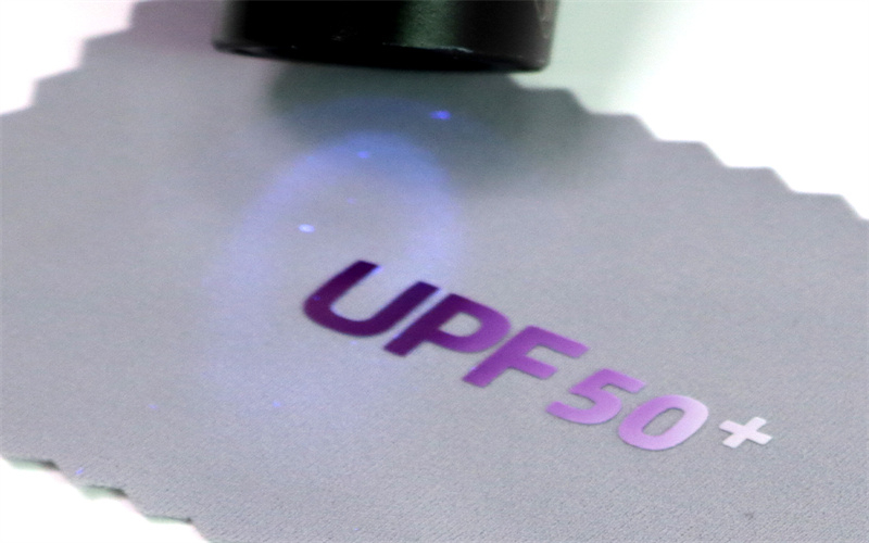 紫外线照射变色 3D光变色转印标 立体厚板硅胶热转印烫标商标logo